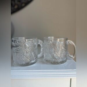 Set of 2 The Riddler/Two Face Batman Forever McDonald’s Embossed Glass, 1995.